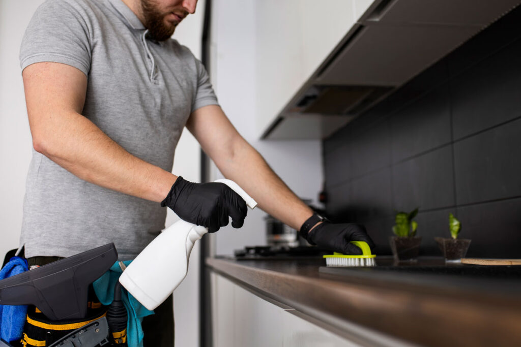kitchen deep cleaning